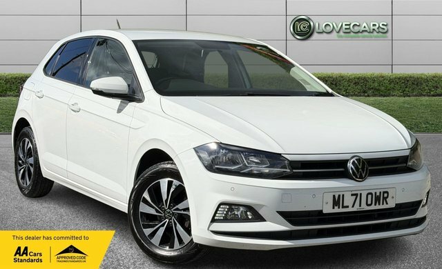Volkswagen Polo Evo Match Hatchback White
