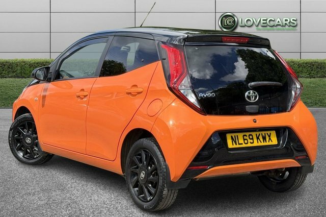 Toyota Aygo 1.0 Vvt-i X-cite Hatchback Euro NL69KWX Black #2