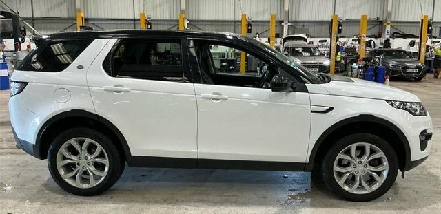 Land Rover Discovery Sport 2.0 Td4 Hse Suv 4Wd Euro 6 S S YM19BRV White #4