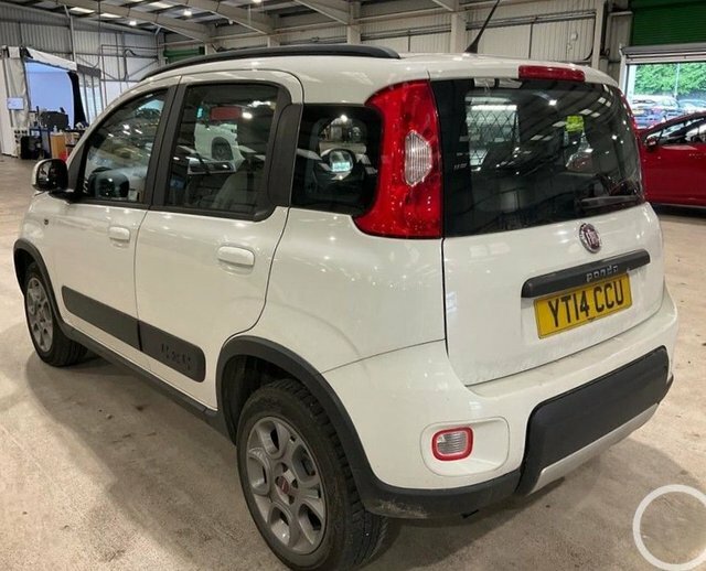 Fiat Panda 0.9 Twinair 4X4 Hatchback Euro 6 White #2