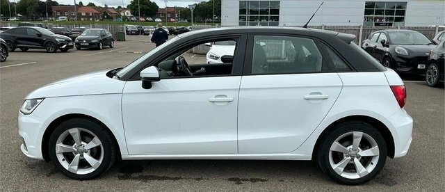 Audi A1 1.4 Tfsi Sport Black #3