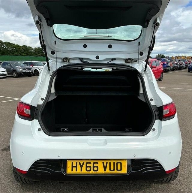 Renault Clio 1.5 Dci Dynamique S Nav Hatchback Manua White #6