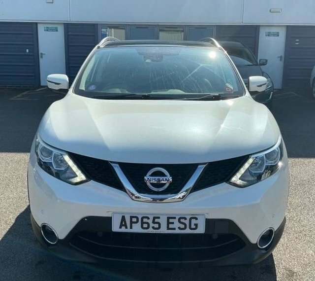 Nissan Qashqai 1.2 Dig-t N-tec Suv 2Wd Euro 6 White #3