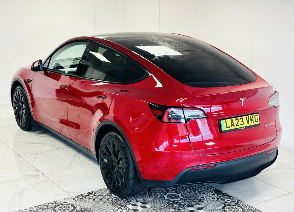 Tesla Model Y Suv Dual Motor Long Range 202323 Red