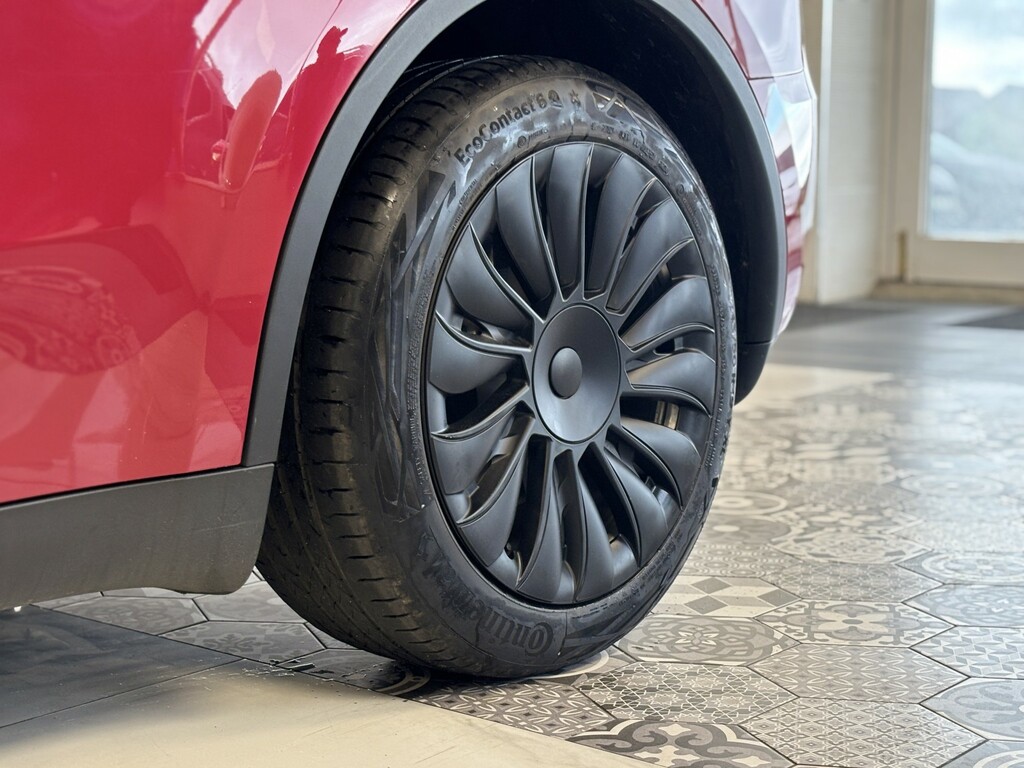 Tesla Model Y Suv 202323 BT23EZG Red #2