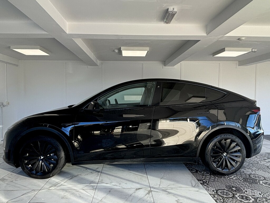 Tesla Model Y Suv 202323 Black #3