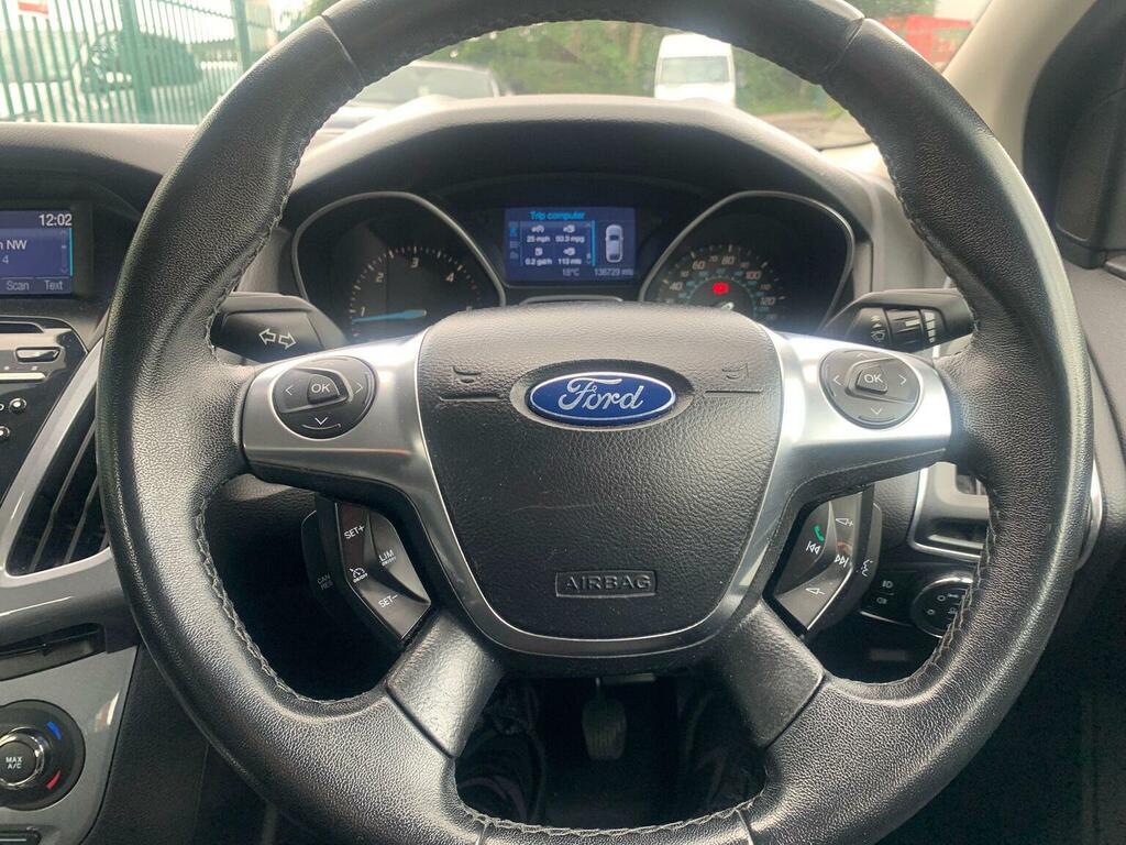 Ford Focus 1.6 Tdci Titanium Euro 5 Ss 201212 LS12LYW White #6