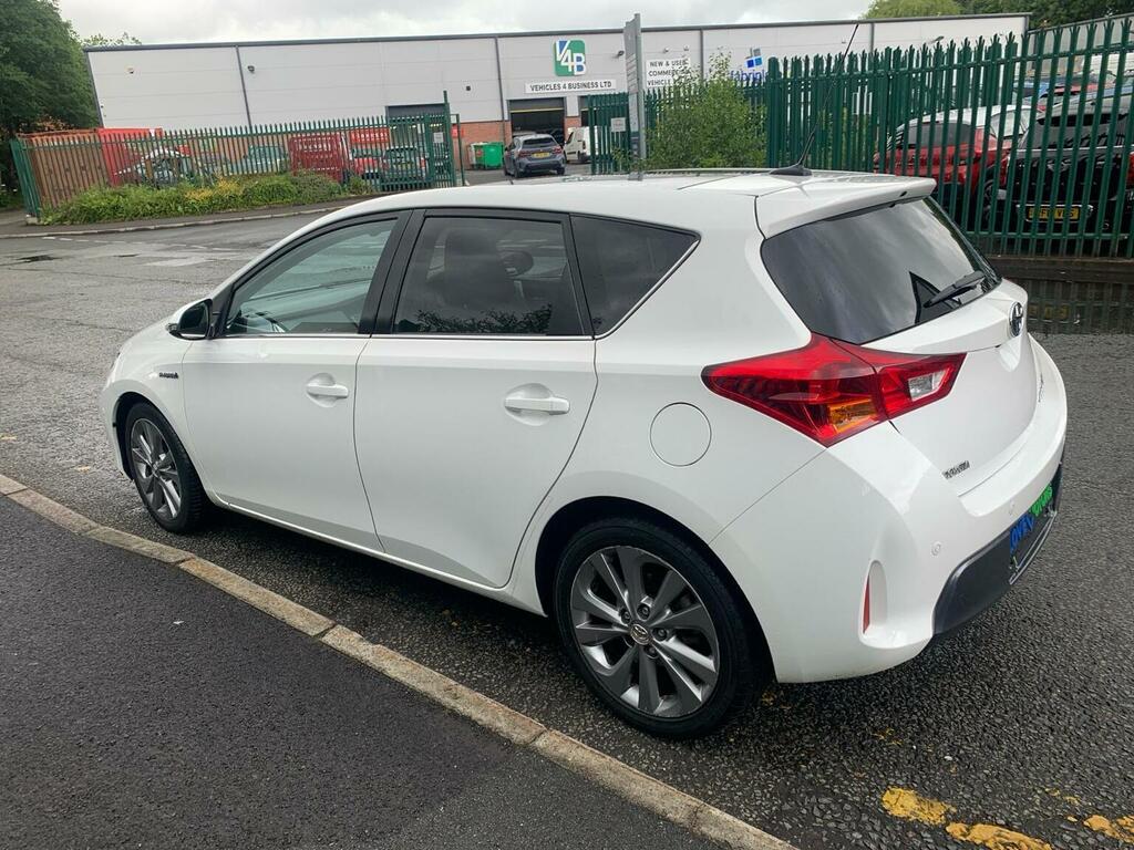Toyota Auris 1.8 Vvt-h Excel Cvt Euro 5 Ss White #5