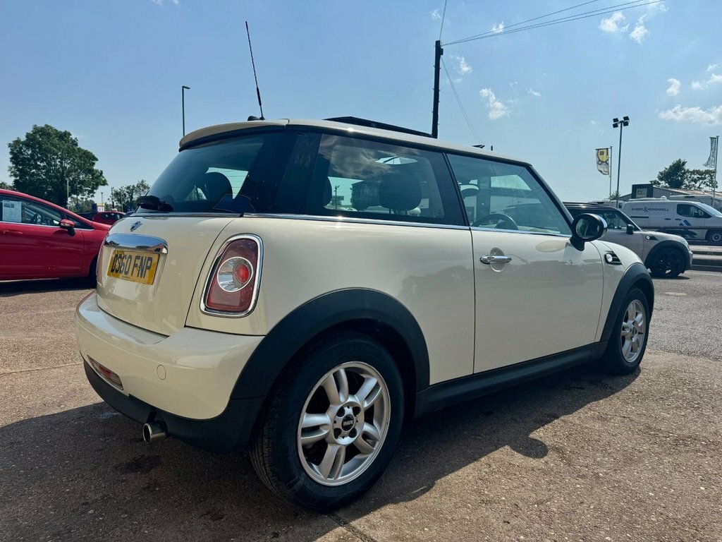 Mini Hatch Cooper Sportchili Packsunroof 3-Door Orange #13