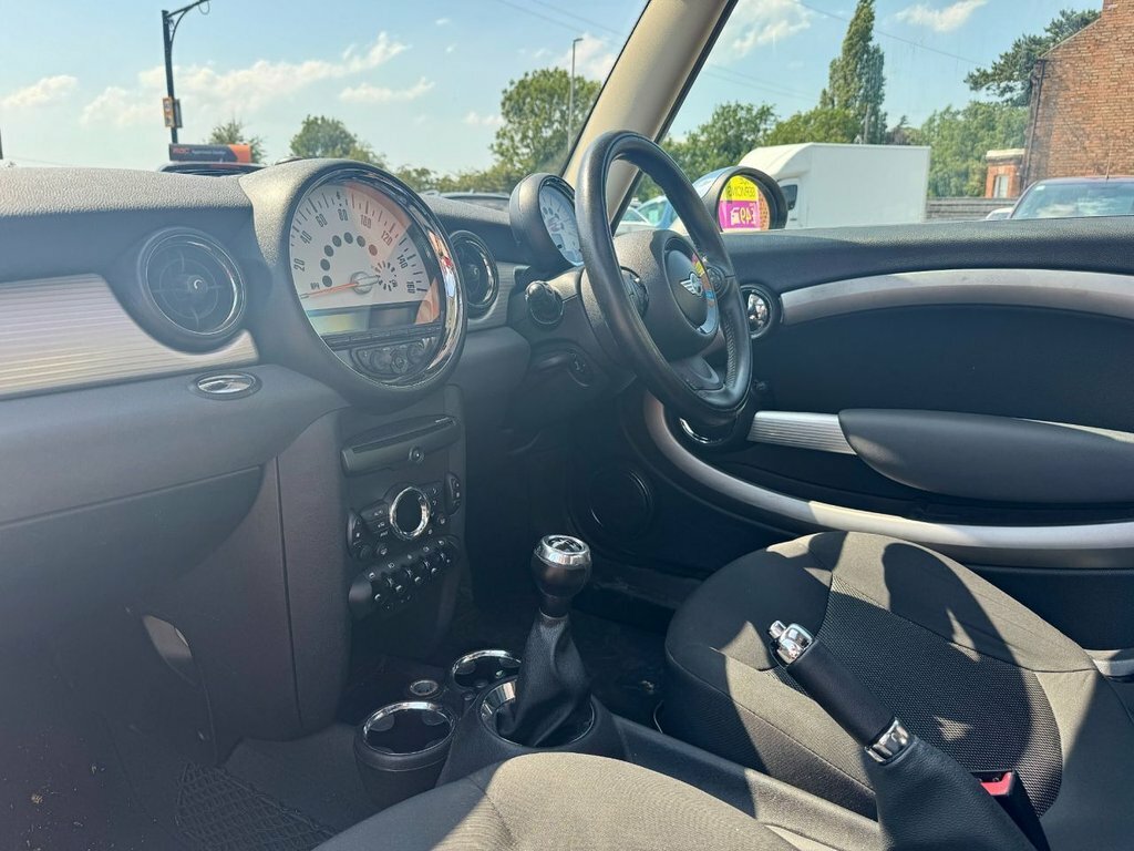 Mini Hatch Cooper Sportchili Packsunroof 3-Door Orange #10