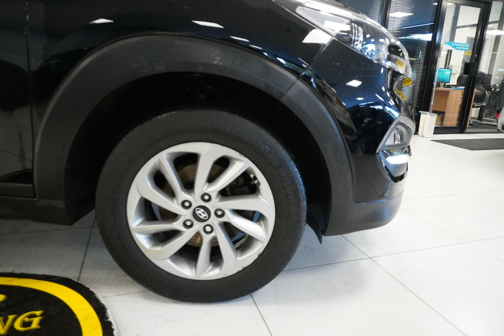 Hyundai Tucson 1.7 Crdi Se SM66UZO Black #2