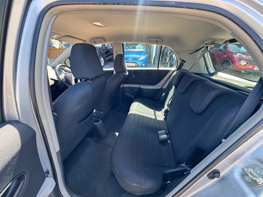 Toyota Yaris 1.4 D-4d T3 Multimode Silver #10