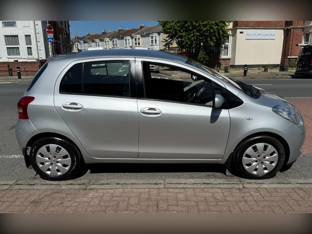 Toyota Yaris 1.4 D-4d T3 Multimode Silver #5