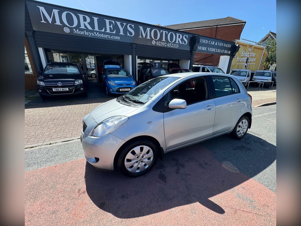 Toyota Yaris 1.4 D-4d T3 Multimode Silver #3