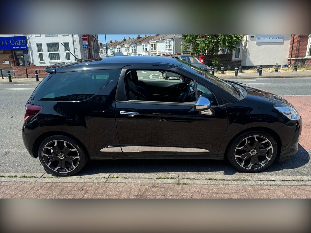 Citroen DS3 1.6 Thp Dsport Plus Hatchback Eu Black #4