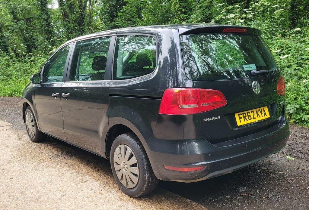 Volkswagen Sharan 2.0 Tdi Bluemotion Tech S Dsg Euro 5 Ss Black #4