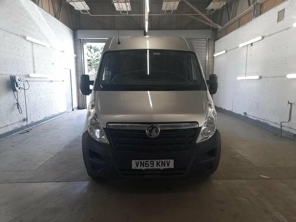 Vauxhall Movano Panel Van 2.3 Cdti 3500 Fwd L3 H2 Euro 6 2019 VN69KNV Silver #2
