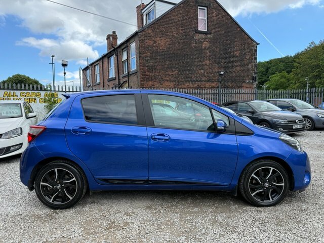 Toyota Yaris 1.5 Vvt-i Design Hatchback Euro Blue #2