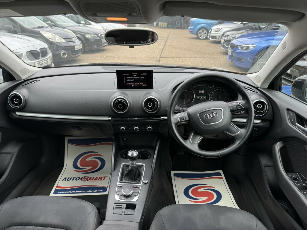 Audi A3 1.6 Tdi 110 Sport Black #10