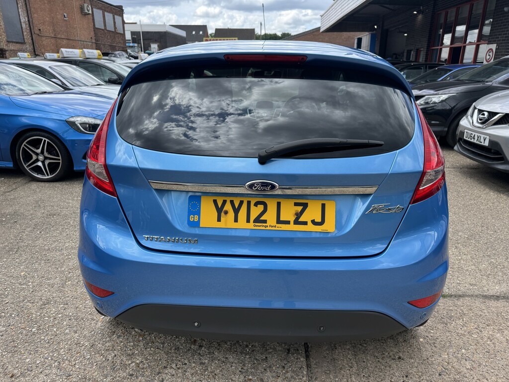 Ford Fiesta Zetec Blue #5