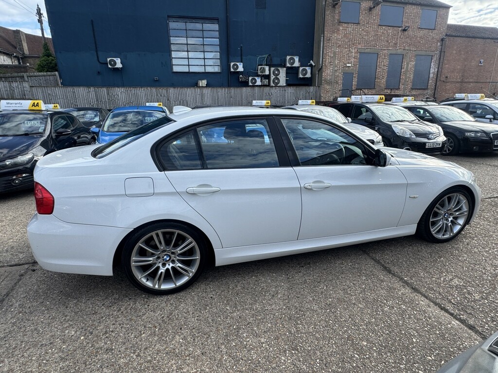 BMW 3 Series 2.0 318D M Sport White #5