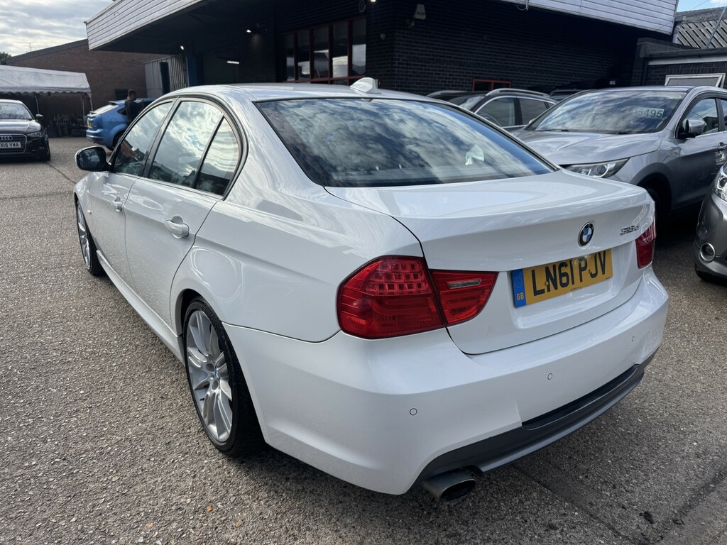 BMW 3 Series 2.0 318D M Sport White #6