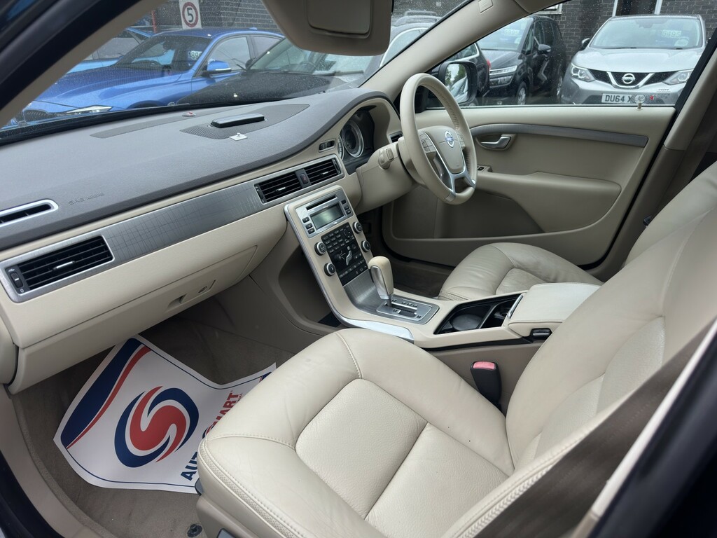 Volvo XC70 Xc70 D5 Se Awd Brown #12