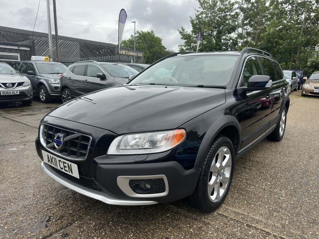 Volvo XC70 2.4 D5 Se Lux 2011 Black #3