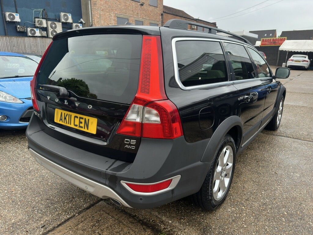 Volvo XC70 Xc70 D5 Se Awd Brown #7