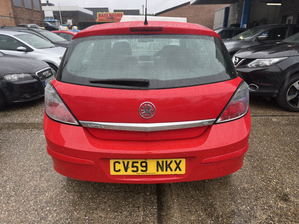Vauxhall Astra Design #6