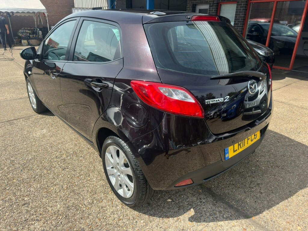 Mazda 2 1.5 Ts2 2011 Red #4
