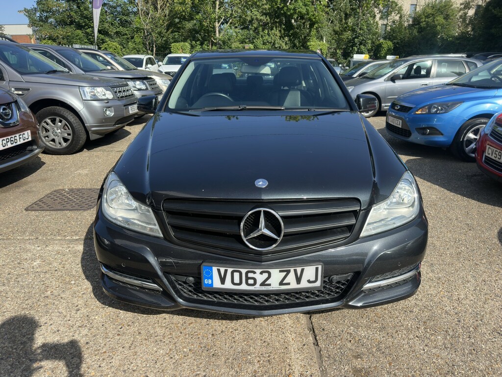 Mercedes-Benz C Class 1.6 C180 Blueefficiency Executive Se 2012 Black #2