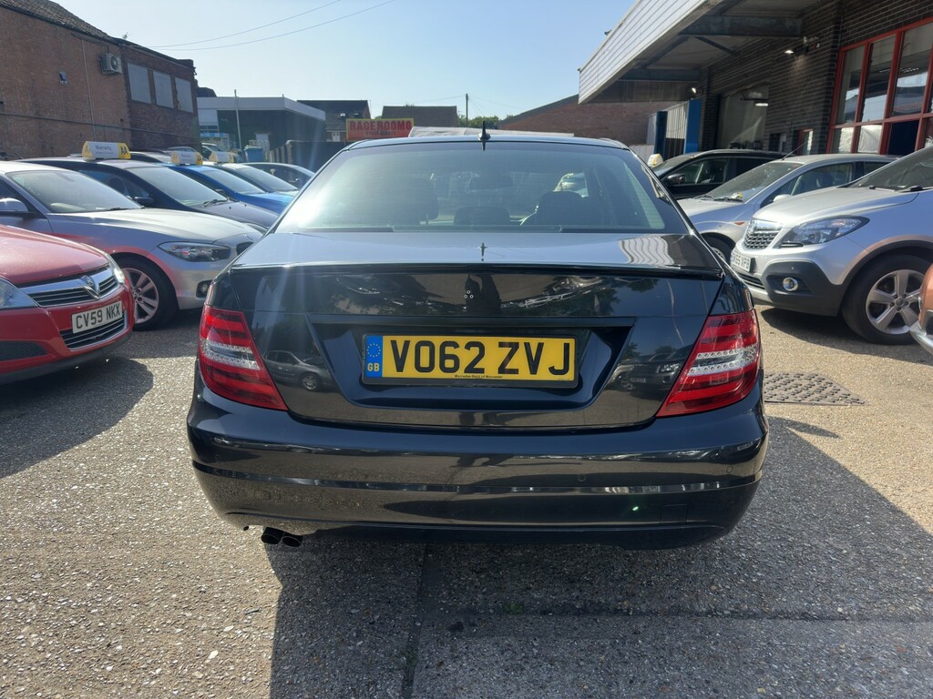 Mercedes-Benz C Class 1.6 C180 Blueefficiency Executive Se 2012 Black #6
