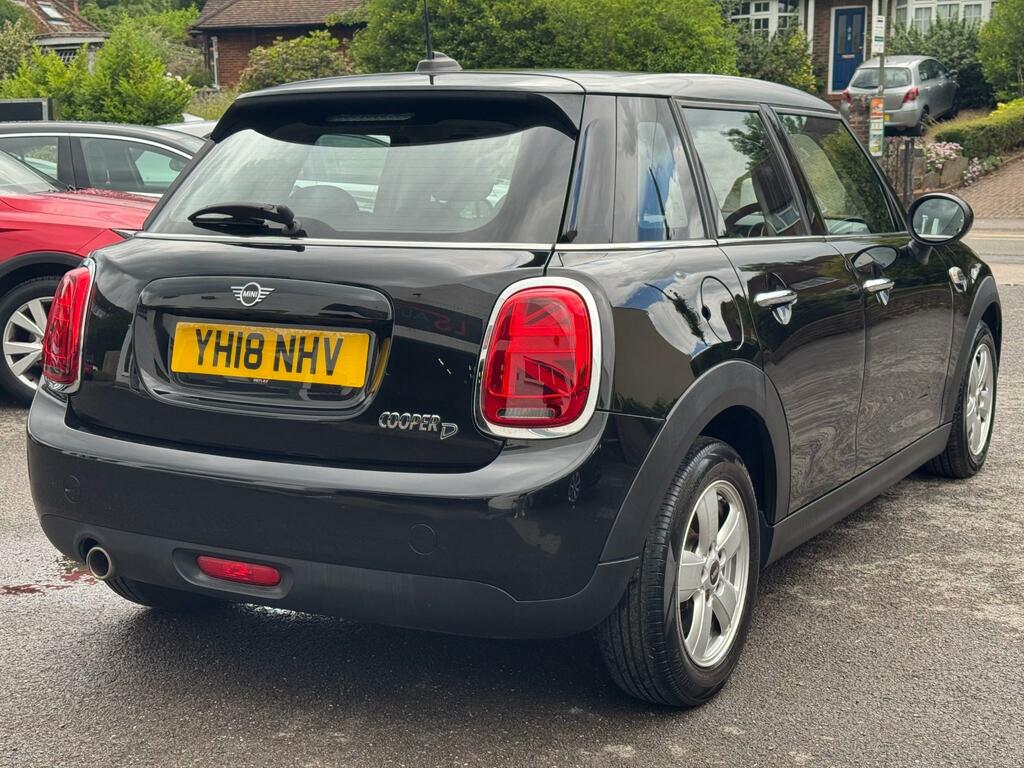 Mini Hatch 1.5 Cooper D Hatchback Euro 6 S Black #4
