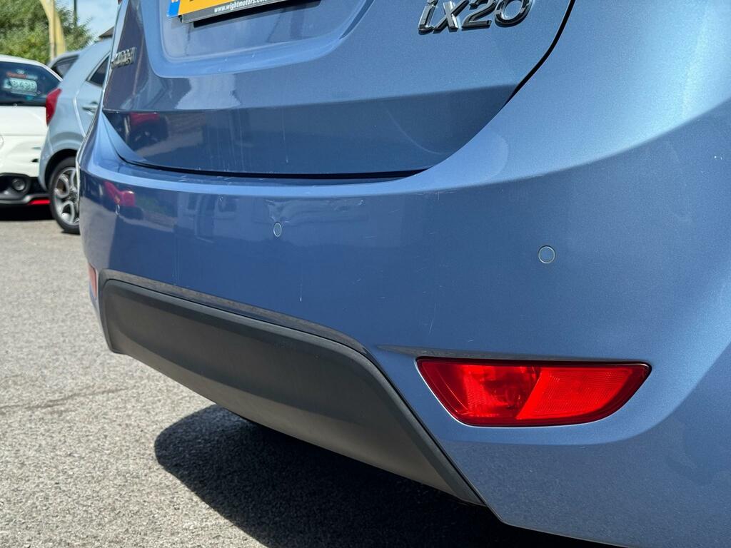 Hyundai Ix20 1.4 Blue Drive Se 2015 65 White #47