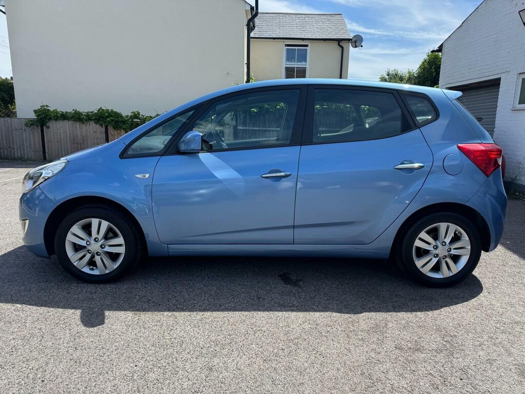 Hyundai Ix20 1.4 Blue Drive Se 2015 65 White #7