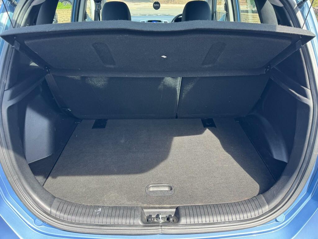 Hyundai Ix20 1.4 Blue Drive Se 2015 65 White #19