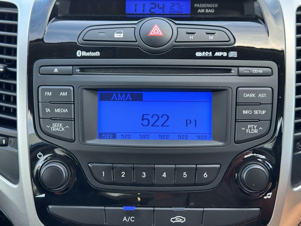 Hyundai Ix20 1.4 Blue Drive Se 2015 65 White #25