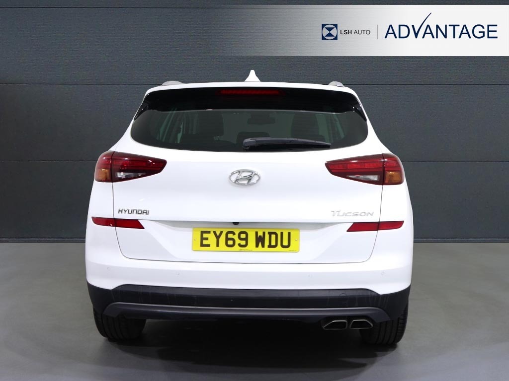 Hyundai Tucson 1.6 Crdi Premium 2Wd White #5