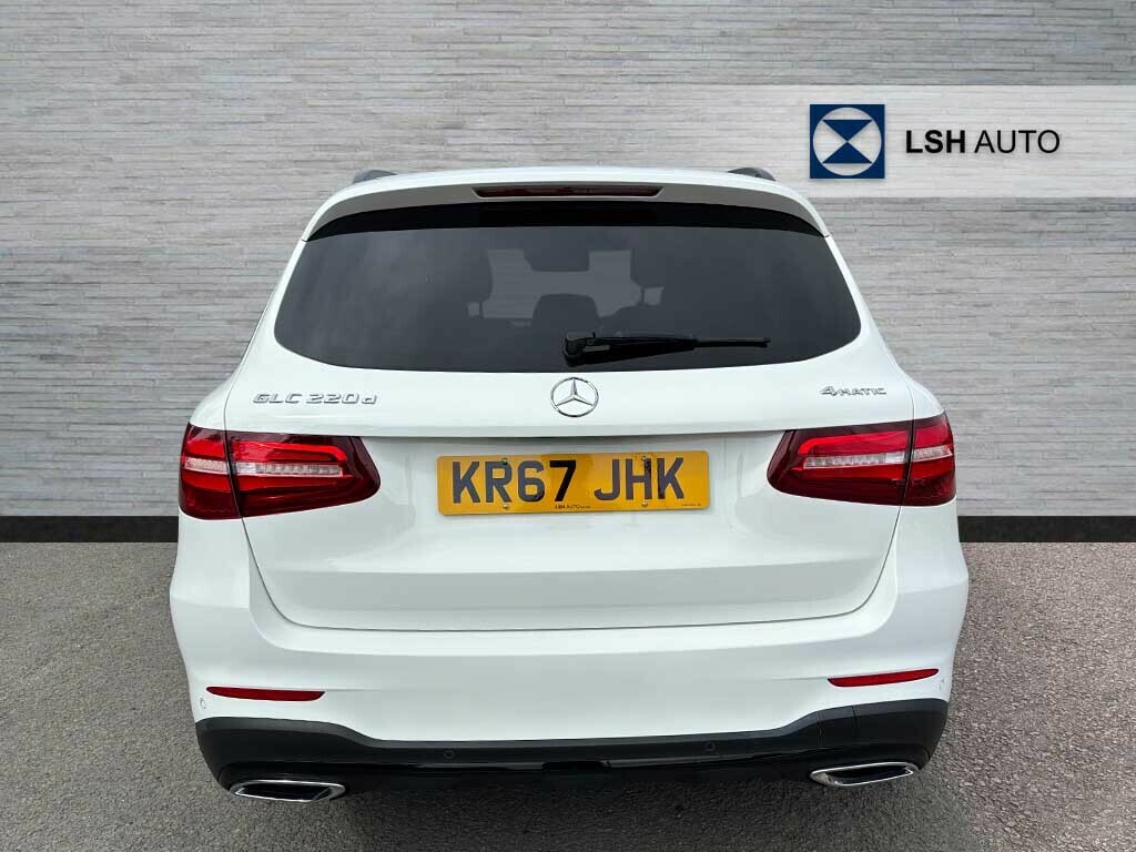 Mercedes-Benz GLC Class Glc 220D 4Matic Amg Line Premium 9G-tronic KR67JHK White #4