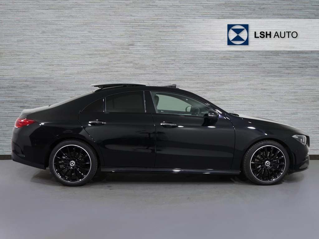 Mercedes-Benz CLA Class Cla 200 Amg Line Premium Plus Night Edition Ti Black #3