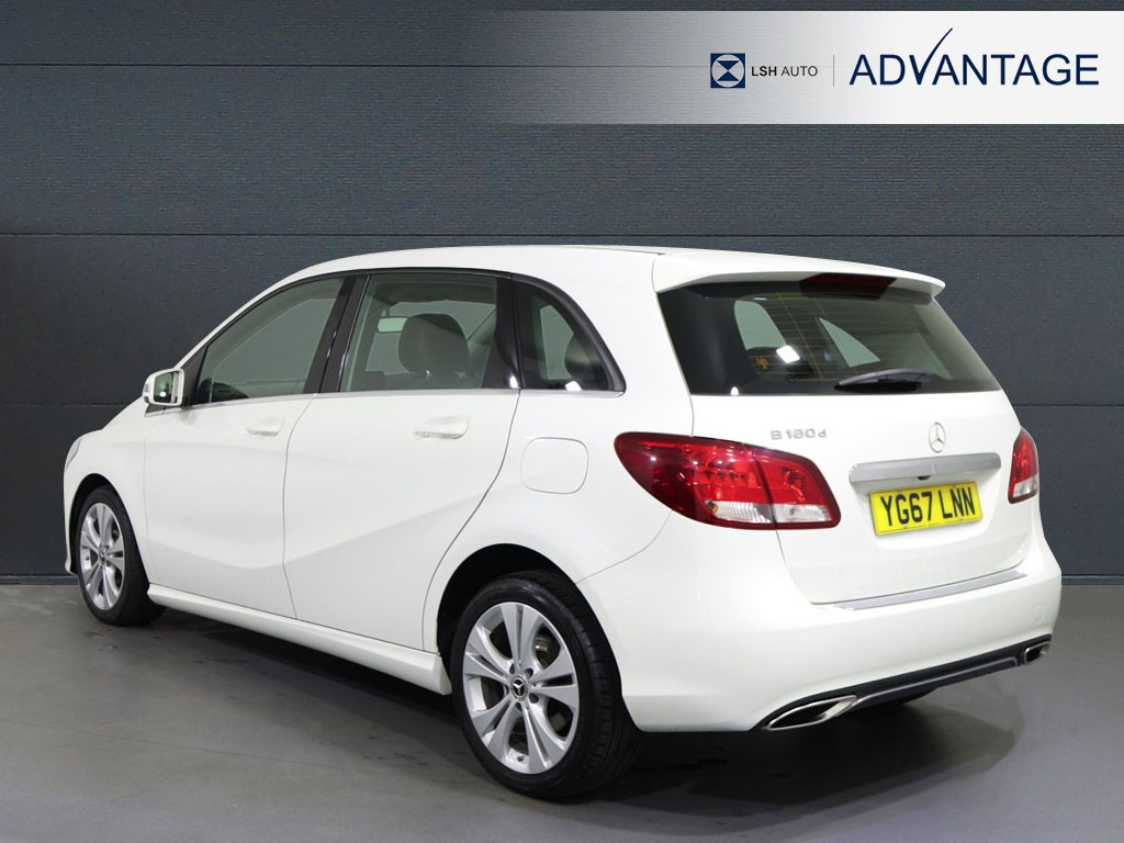 Mercedes-Benz B Class B180d Sport YG67LNN White #2