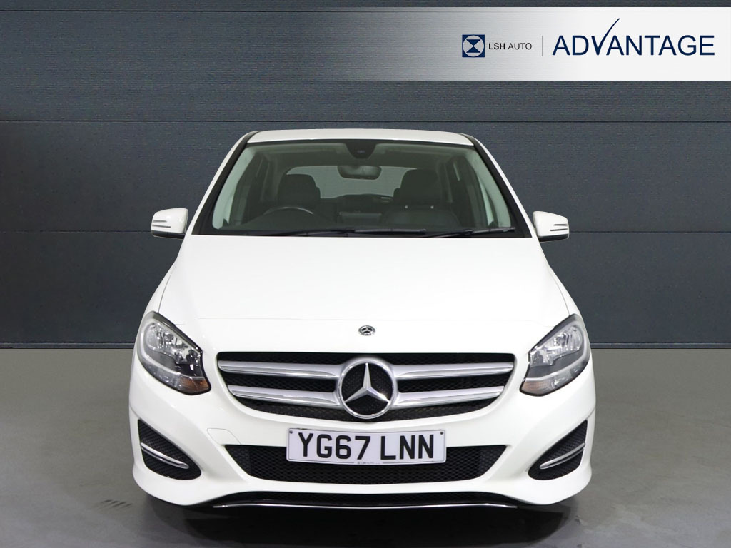 Mercedes-Benz B Class B180d Sport YG67LNN White #4
