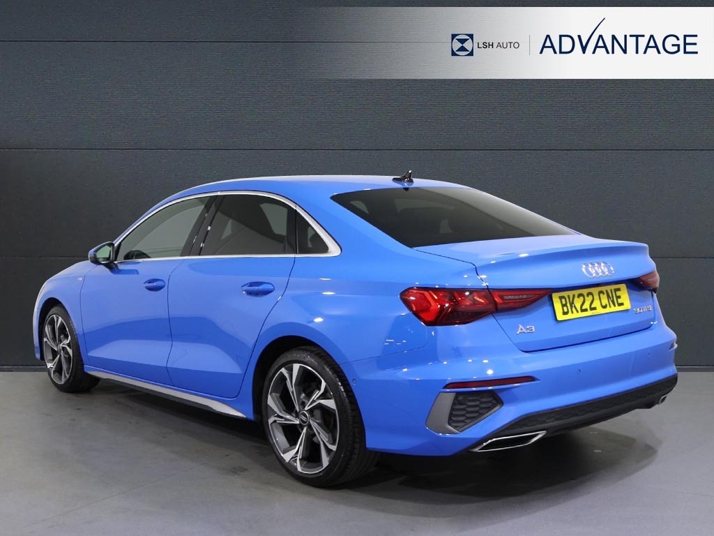 Audi A3 30 Tfsi S Line S Tronic BK22CNE Blue #2