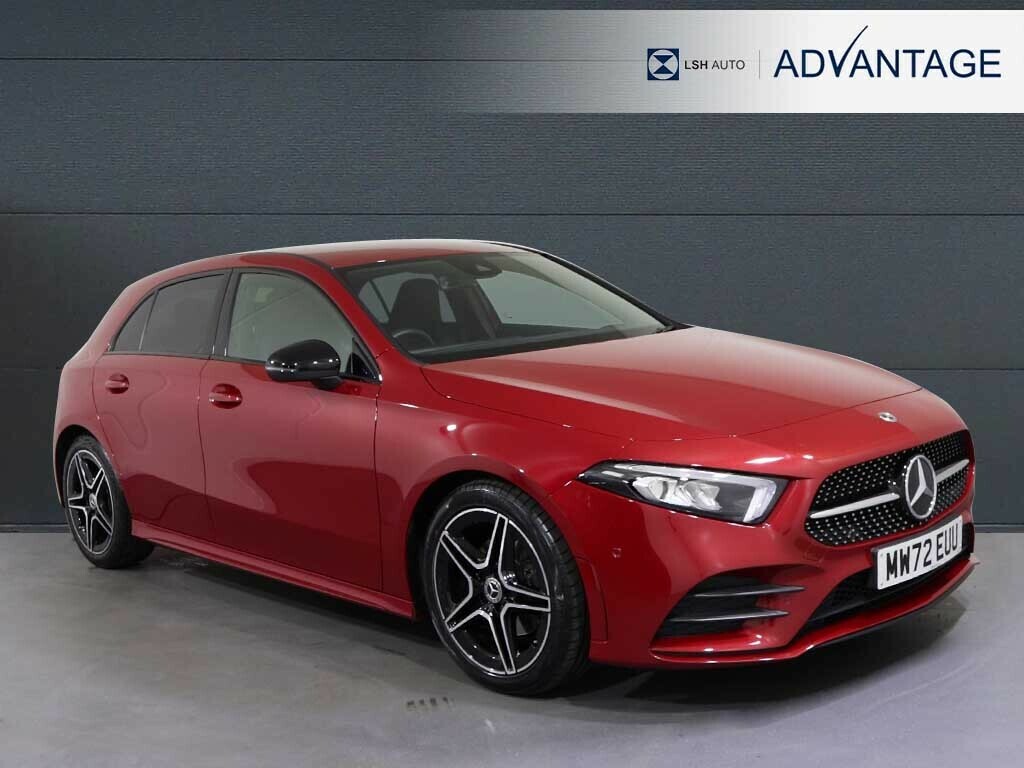 Mercedes-Benz A Class A180 Amg Line Executive Red