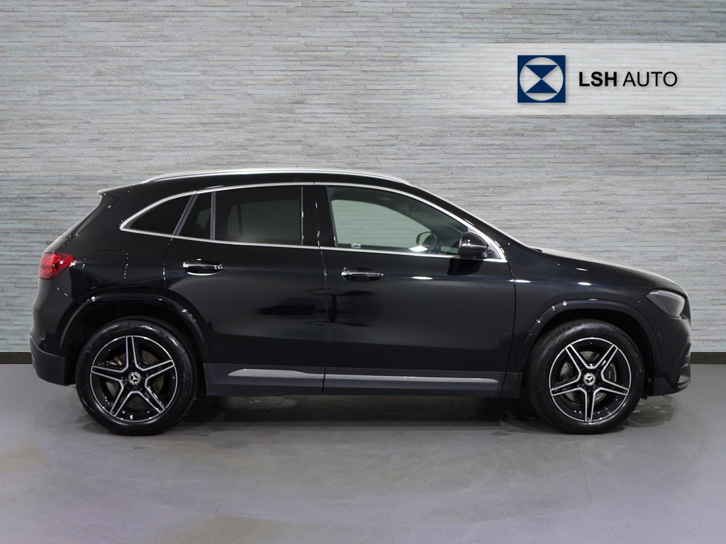 Mercedes-Benz GLA Class Gla 250E Amg Line Executive KN25CGF Black #3