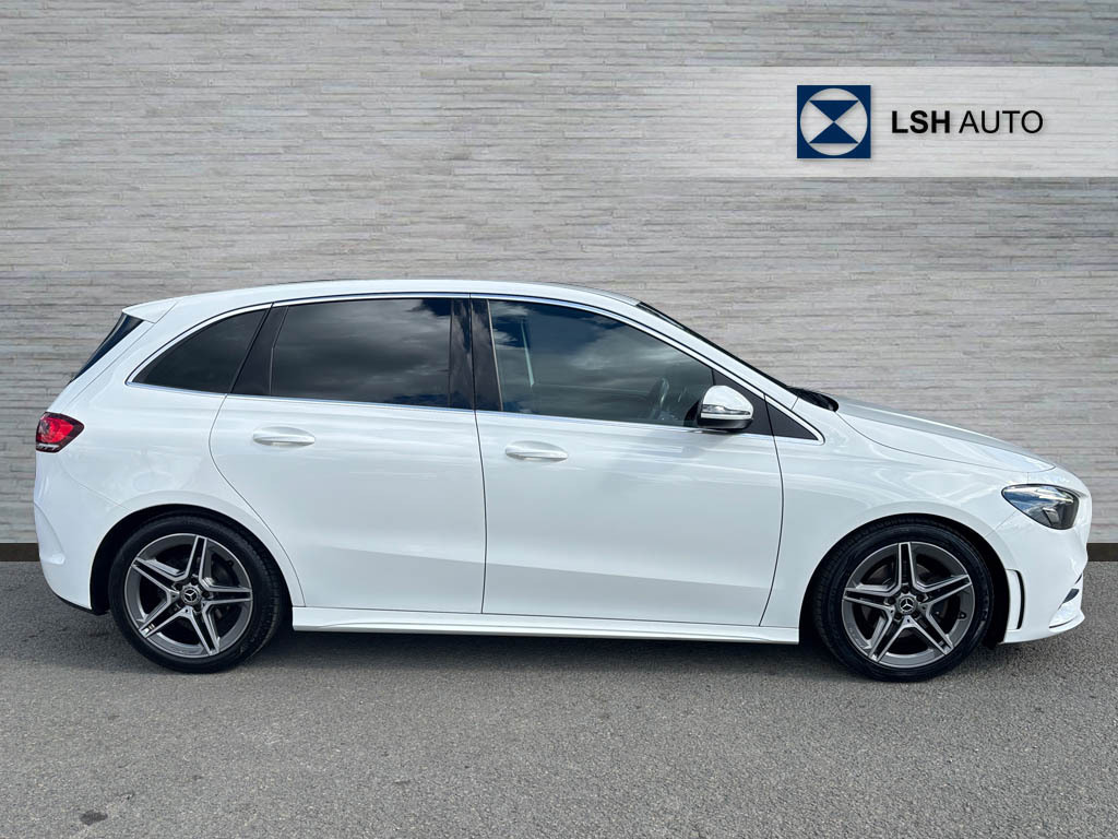 Mercedes-Benz B Class B180 Amg Line FX19PXY White #3