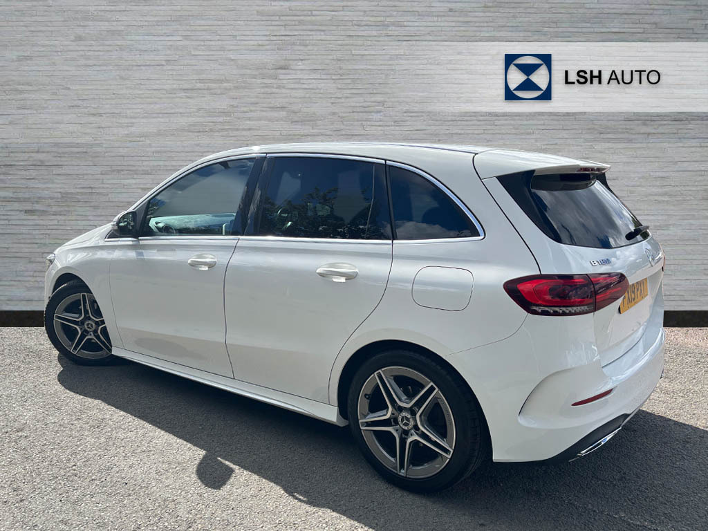 Mercedes-Benz B Class B180 Amg Line FX19PXY White #2