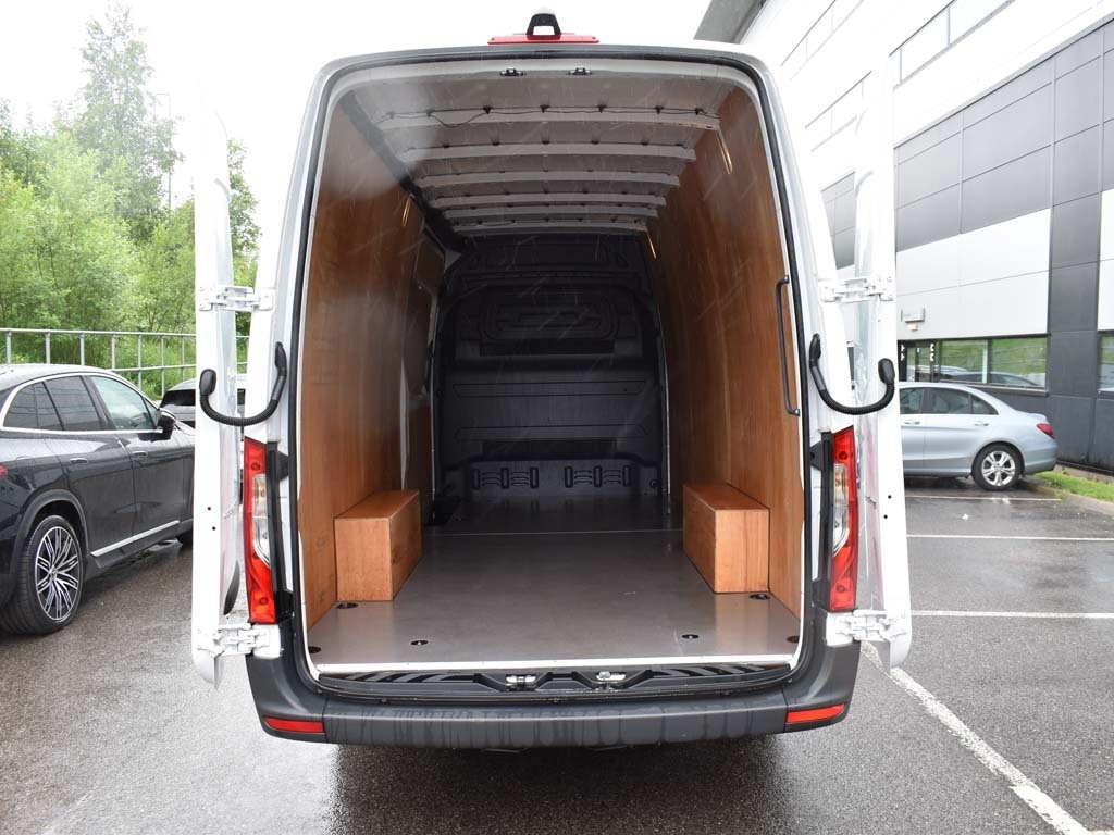 Mercedes-Benz Sprinter 3.5T L3 H2 Pro Van White #6