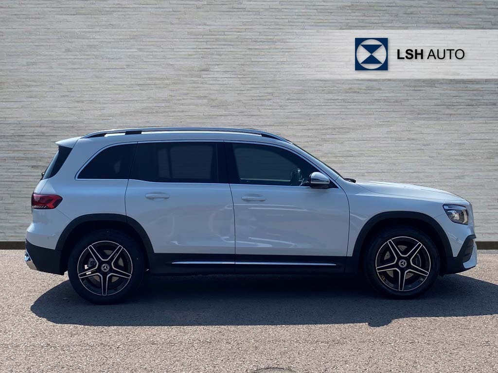 Mercedes-Benz GLB Class Glb 200 Amg Line Executive 7G-tronic KP23EPD White #3
